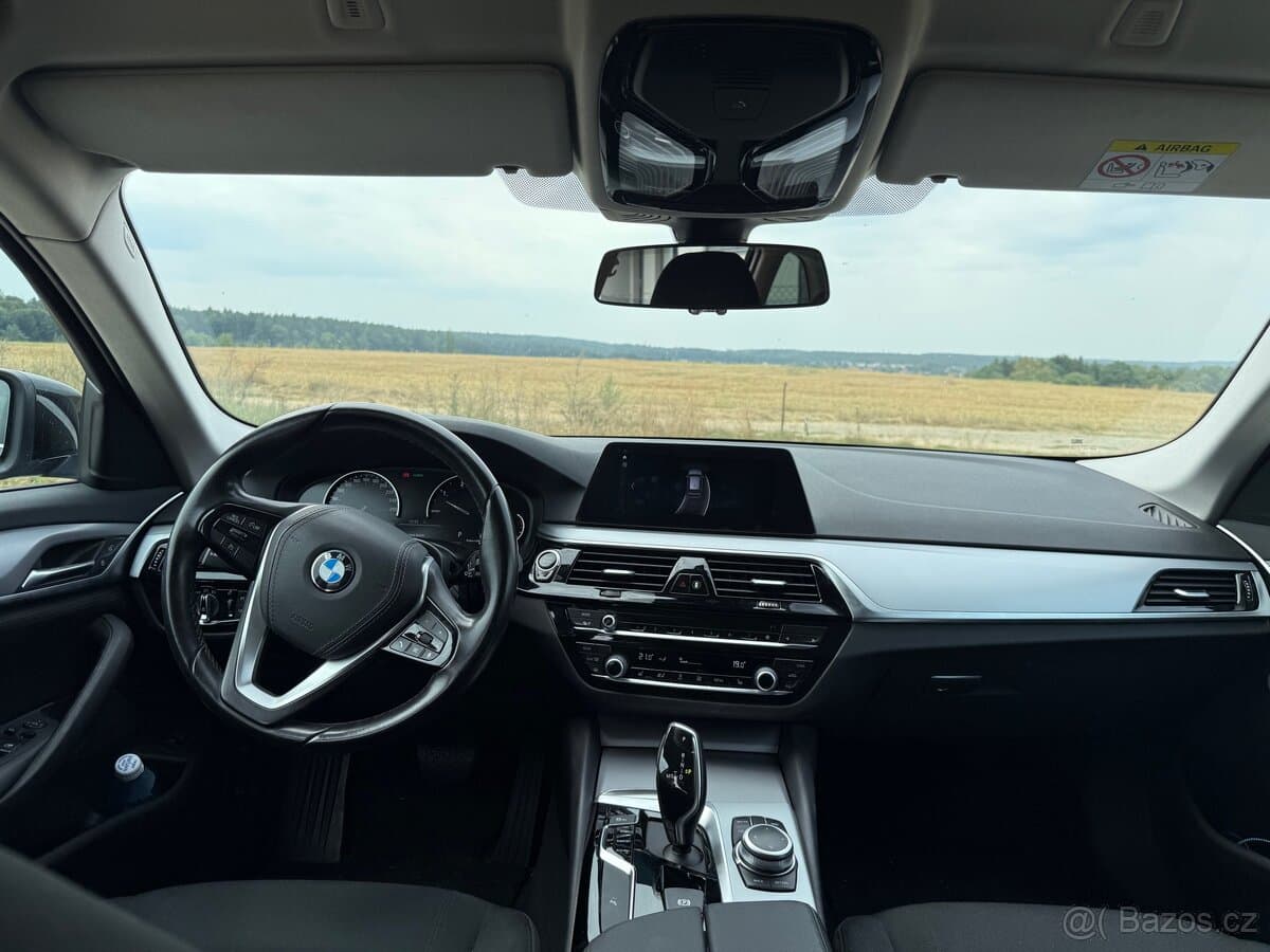 BMW 530D  thumbnail 3